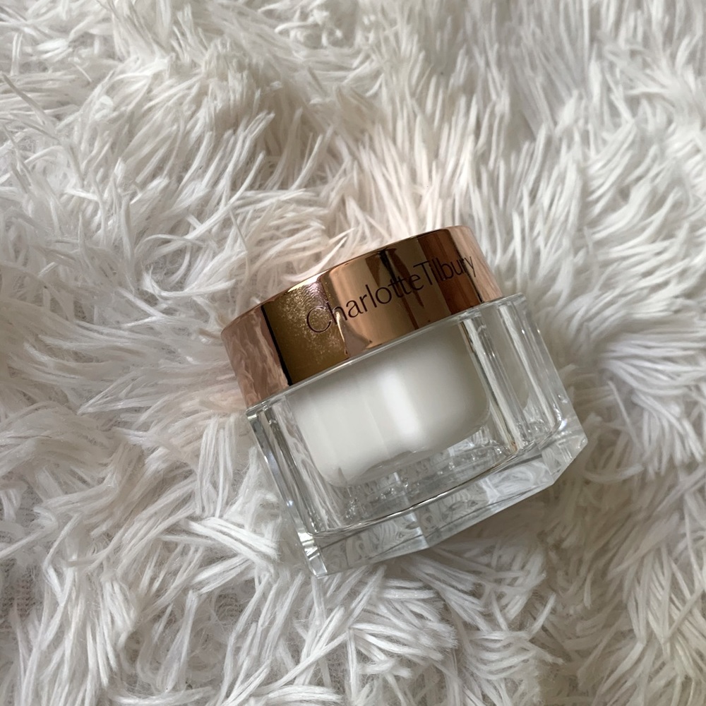 Charlotte Tilbury Magic Dew of Youth & Luminosity